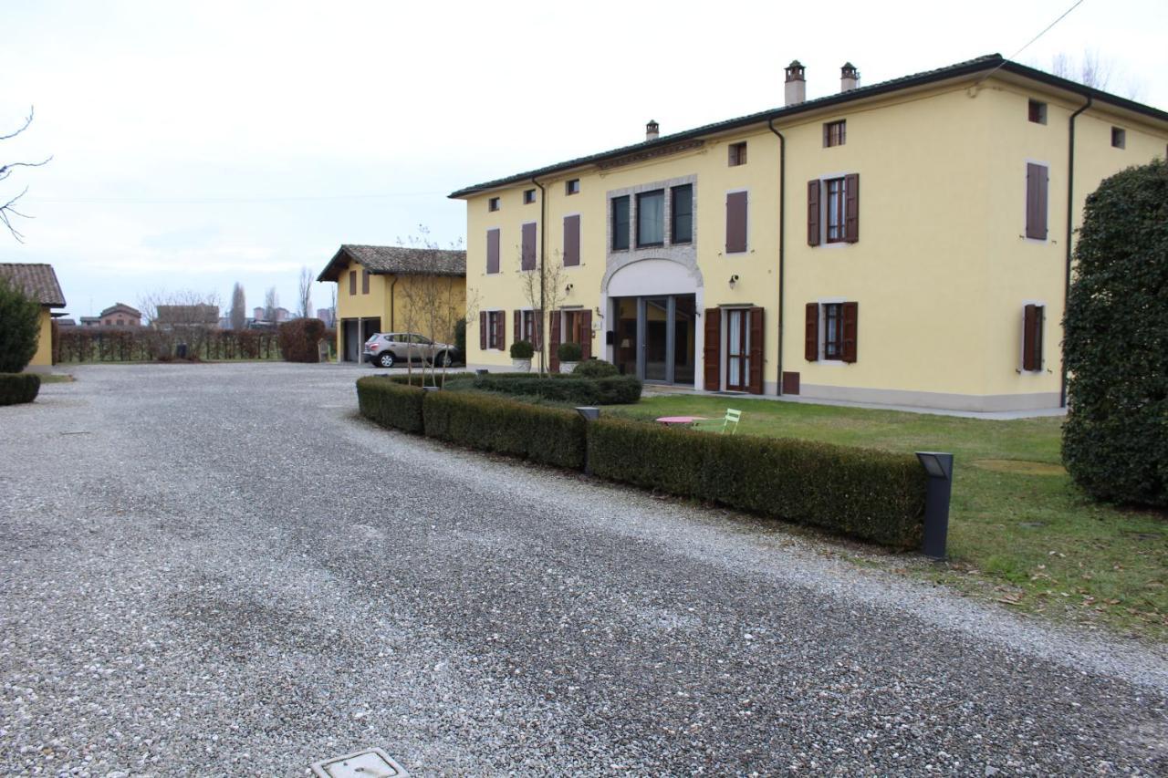 B&B Temenos Parma Zewnętrze zdjęcie